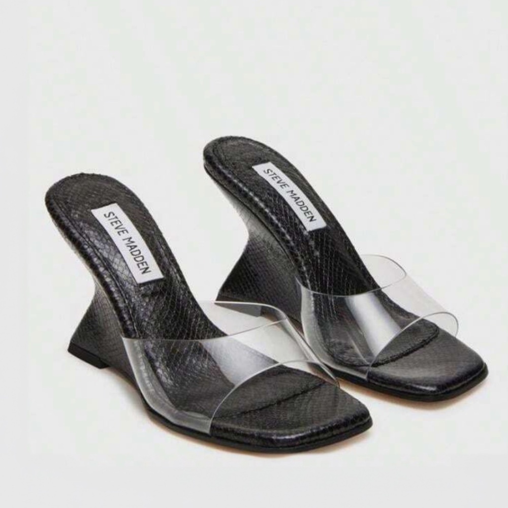 Steve Madden Serpent Black Wedges with clear PVC size 10